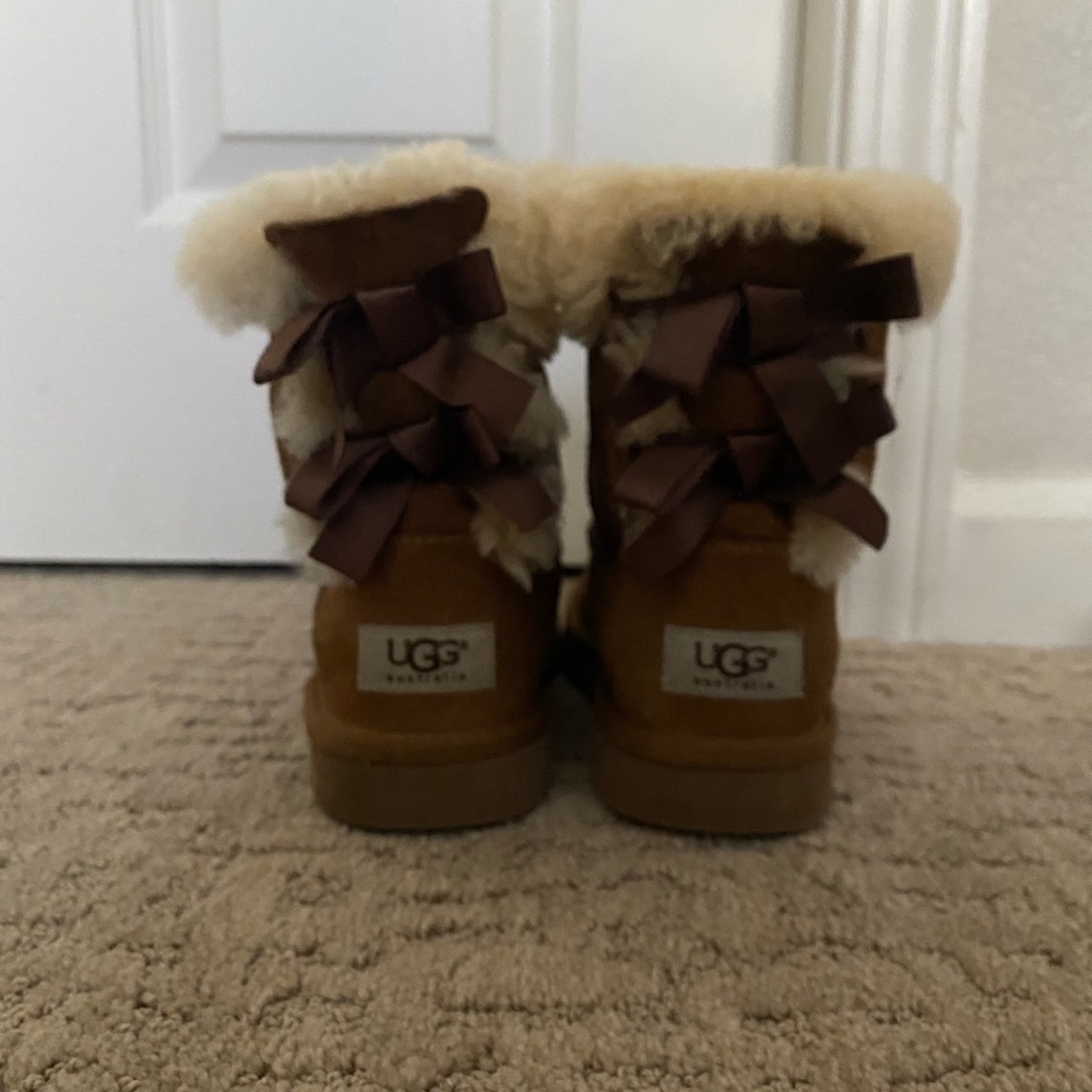 UGG Bailey Boots- Kids